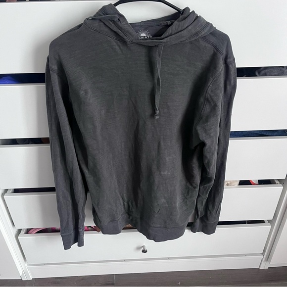 Faherty hoodie 🌳 - Picture 2 of 6